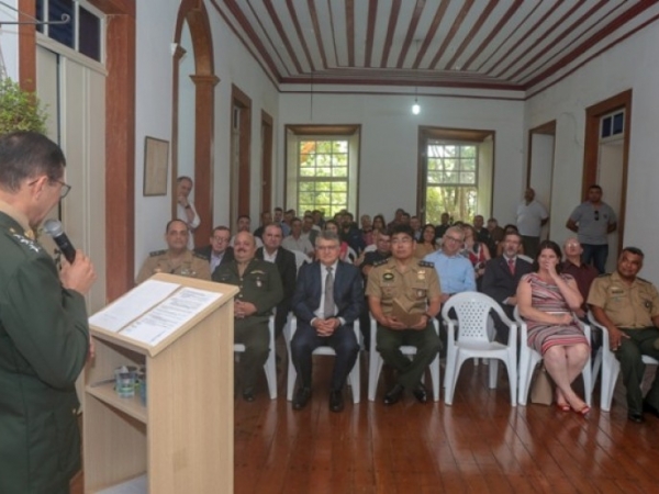 Louveira sedia a posse do novo delegado de Serviços Militares de Jundiaí (4).jpg