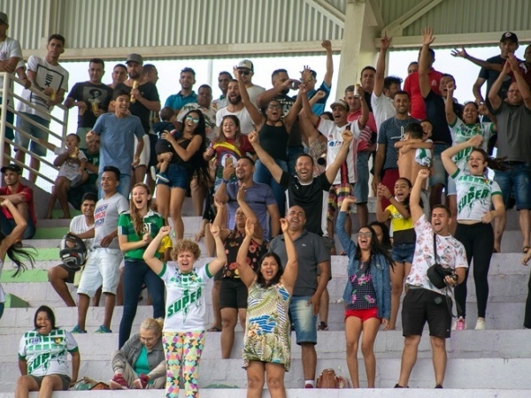 Super FCLanchonete Avenida vence Piauí FC na 16.ª Copa Louveira de Futebol Amador 012.jpg