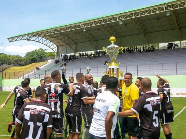 Super FCLanchonete Avenida vence Piauí FC na 16.ª Copa Louveira de Futebol Amador 03.jpg