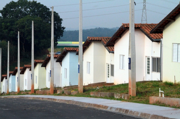 FUMHAB viabiliza entrega das casas