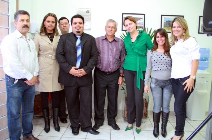 Inaugurada sede da Fundação Municipal de Habitação