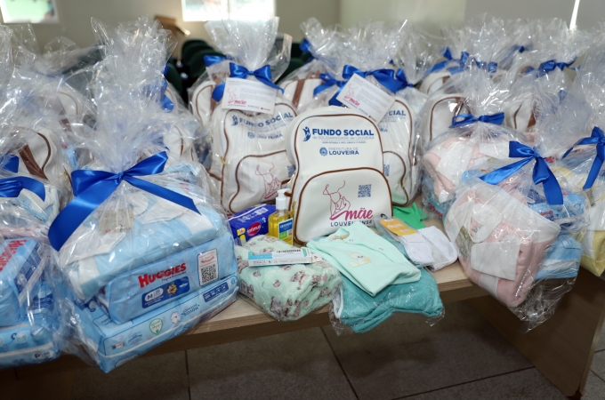 Mais sete mães são beneficiadas com kits do Programa Primeiros